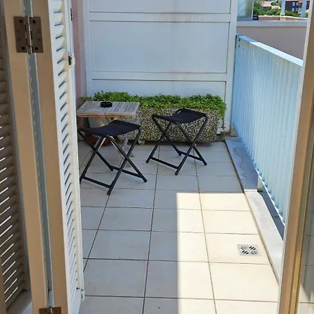 Apartment Open View Laguna 77 *